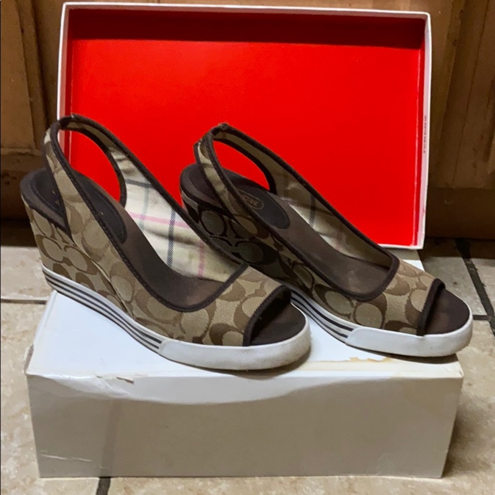 Original coach wedges size 8 with box